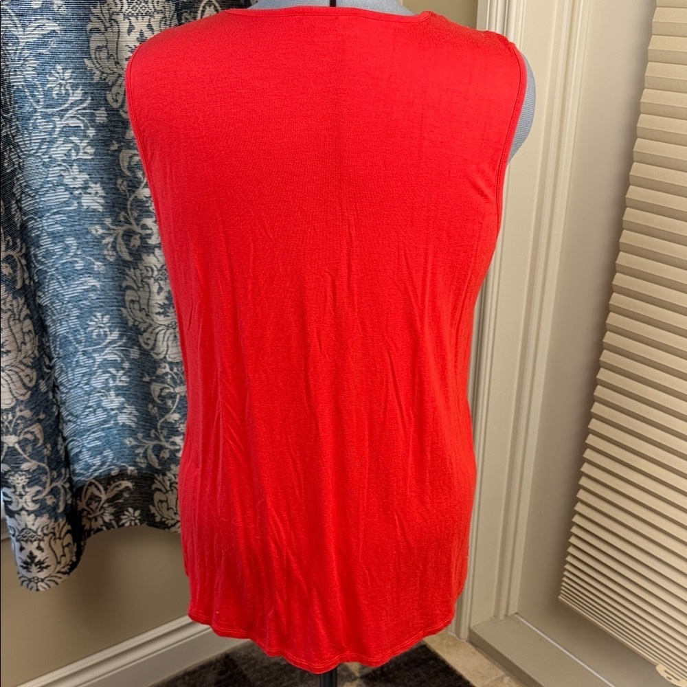 Dalia Bright Coral Red Crochet Lace V-Neck Sleeveless Blouse Top Women's Size XL - Picture 4 of 9
